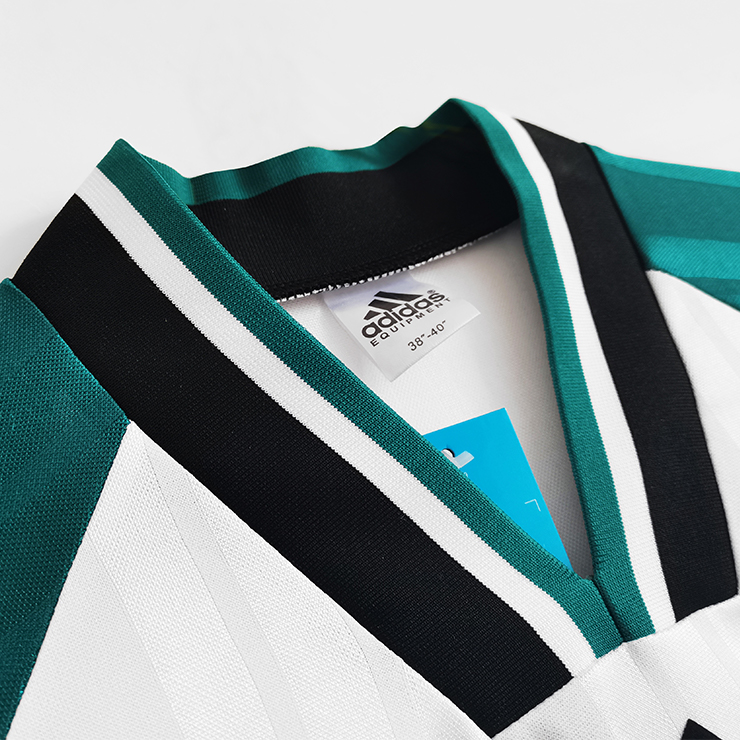 Camiseta Retro 1993/95 Liverpool Segunda Equipación - camisetasfutbol