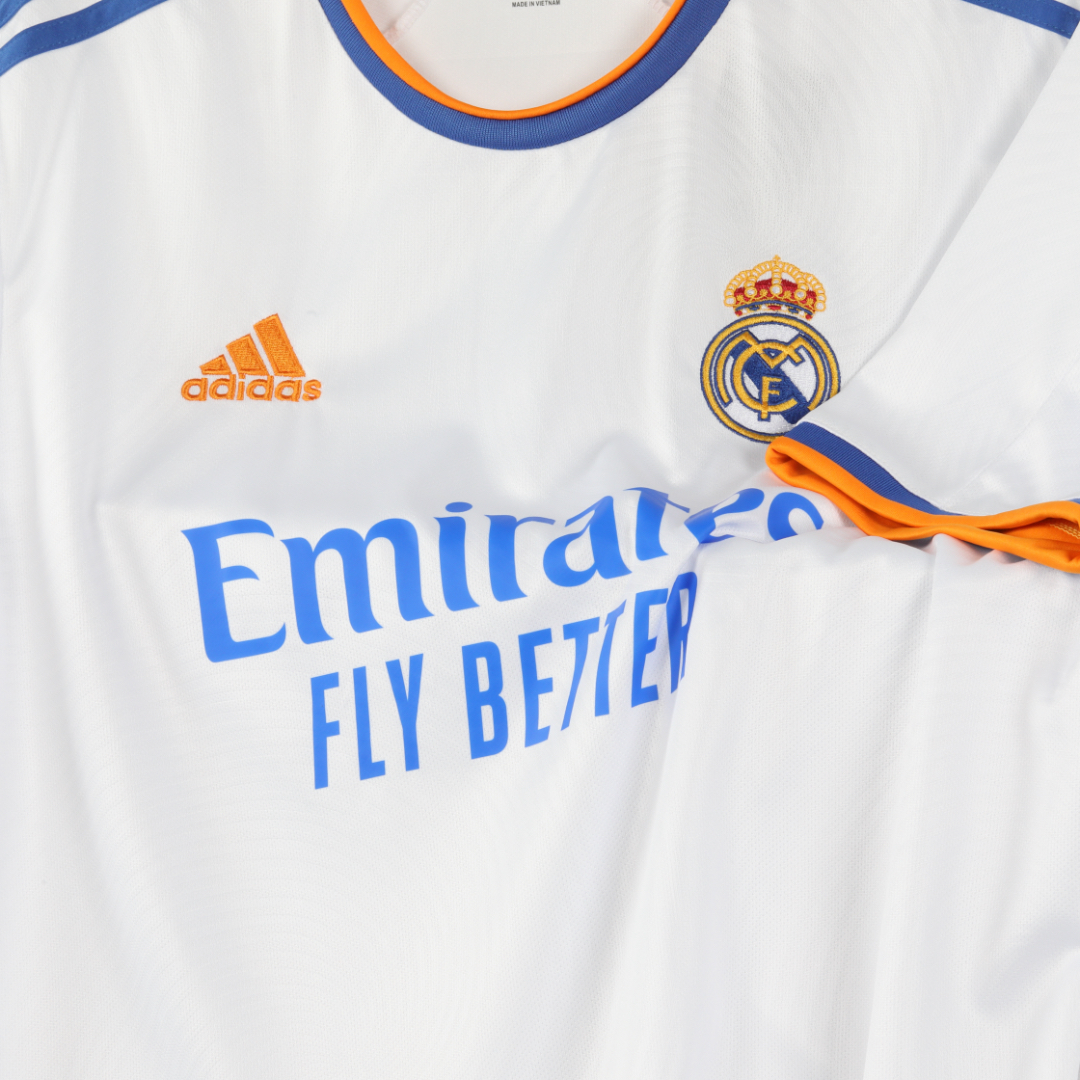 Conjuntos de Fútbol Personalizada 
1ª Real Madrid 2021/22