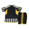 Miniconjunto Completo Juventus 2023/24 Primera Equipación Local Niño (Camiseta + Pantalón Corto + Calcetines) - camisetasfutbol