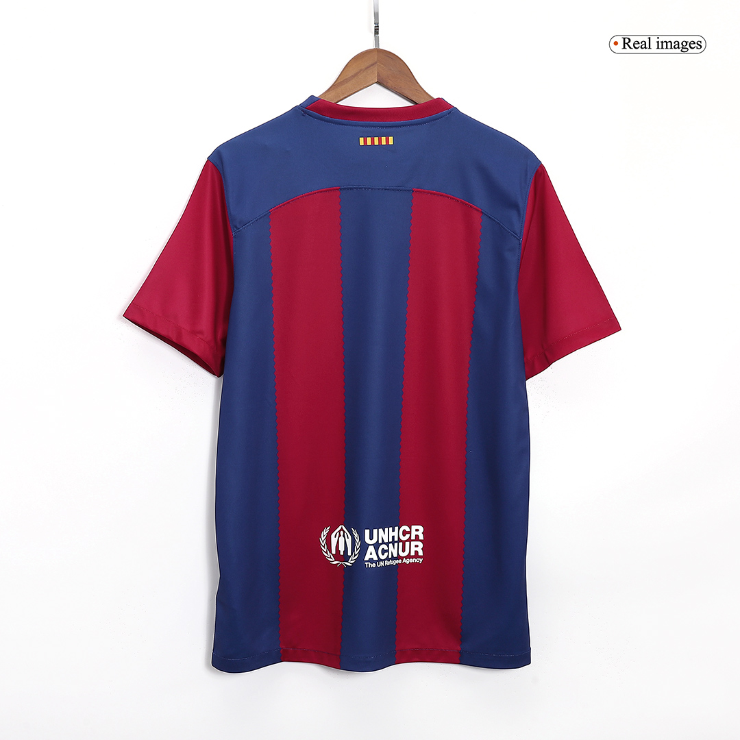 Futbol Club Barcelona Camiseta Primera equipación 2023/2024 - Réplica  Oficial con Liciencia Adulto (S) : : Moda
