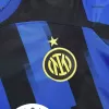 Miniconjunto Inter de Milán 2023/24 Primera Equipación Local Niño (Camiseta + Pantalón Corto) - camisetasfutbol