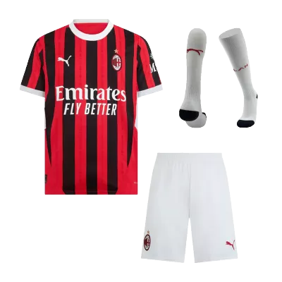 Conjunto Completo AC Milan 2024/25 Primera Equipación Local Hombre (Camiseta + Pantalón Corto + Calcetines) - camisetasfutbol