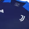 Conjunto Juventus 2024/25 Pre-Partido Entrenamiento Hombre (Camiseta + Pantalón Corto) - camisetasfutbol