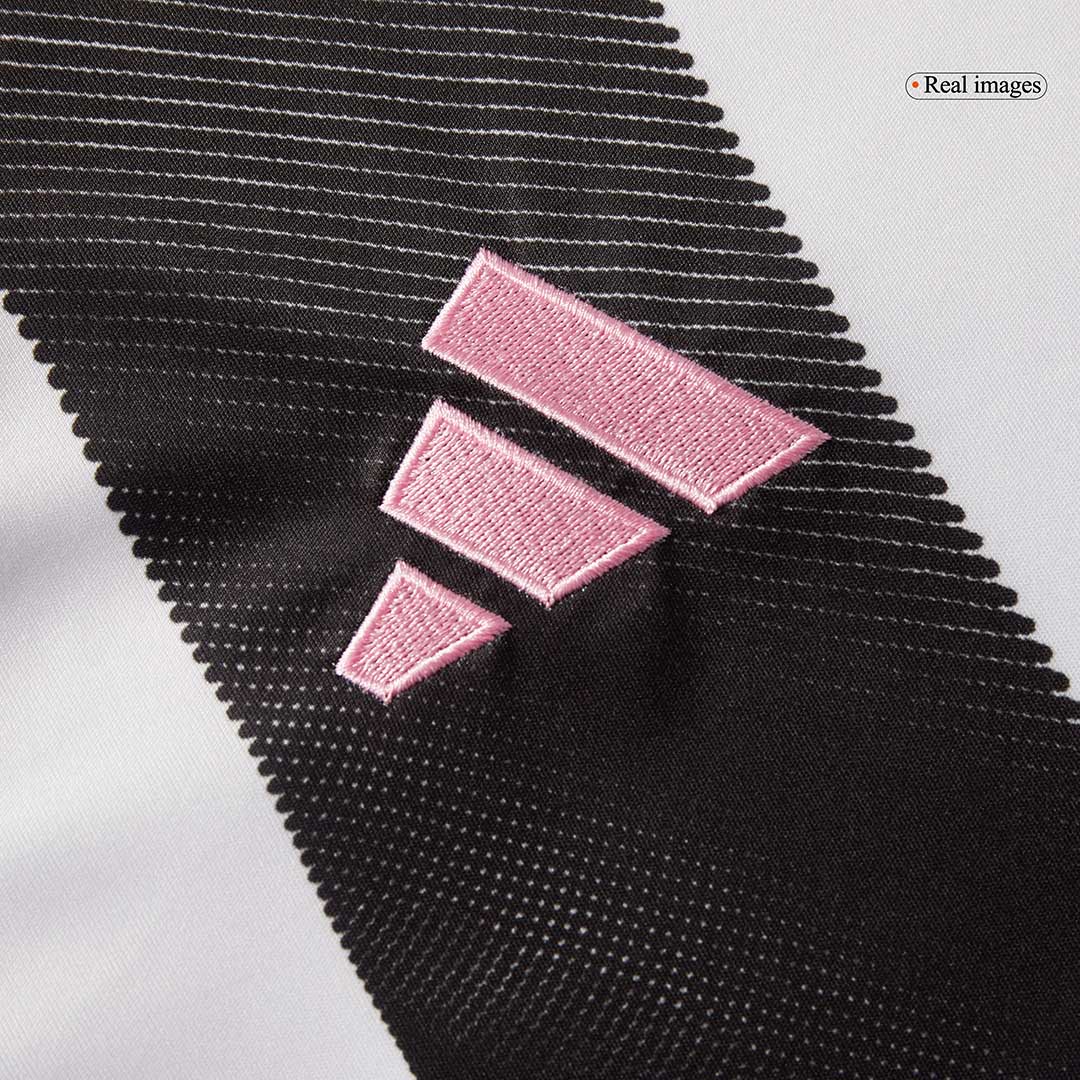 Conjunto Juventus 
2025/26 Primera Equipación - camisetasfutbol